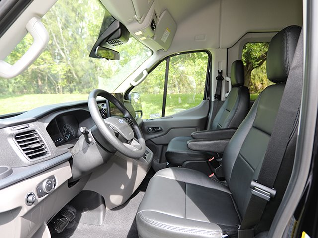 2026 Ford Transit Passenger Van XLT - Photo 13