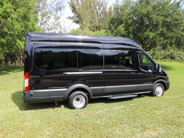 2026 Ford Transit Passenger Van XLT - Photo 7