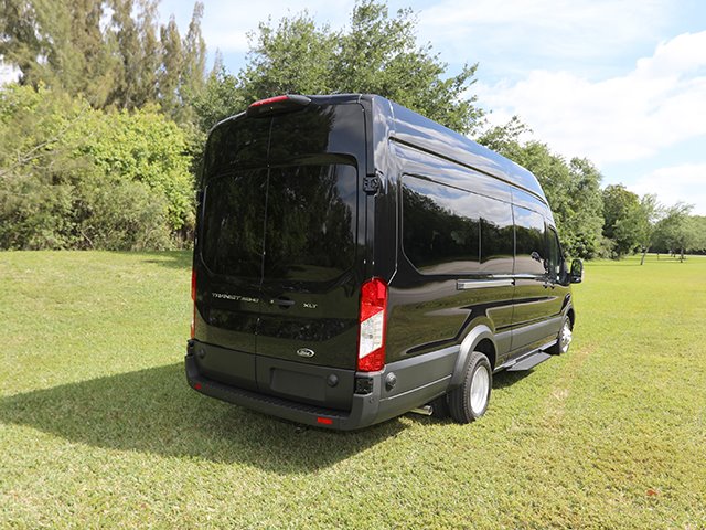 2026 Ford Transit Passenger Van XLT - Photo 9