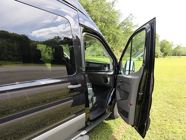 2026 Ford Transit Passenger Van XLT - Photo 19