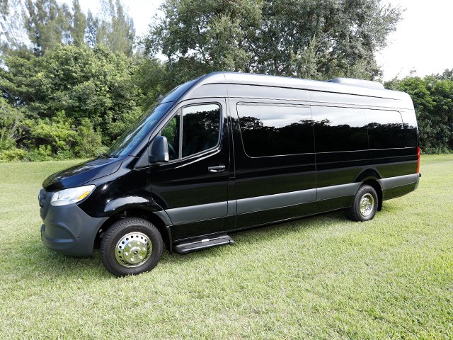 2023 Mercedes-Benz Sprinter Cargo Van Base