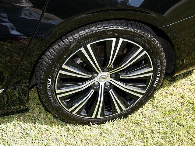 2023 Volvo S90 Plus - Photo 27