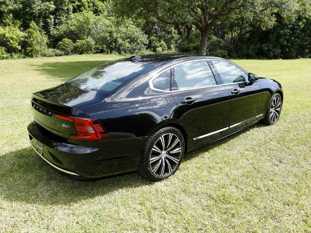2023 Volvo S90