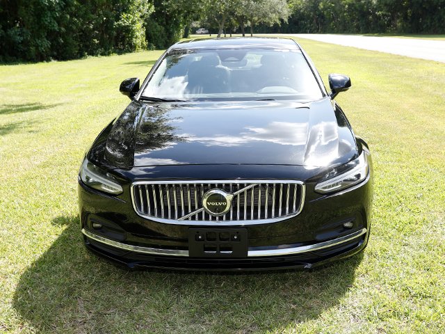 2023 Volvo S90 Plus - Photo 10