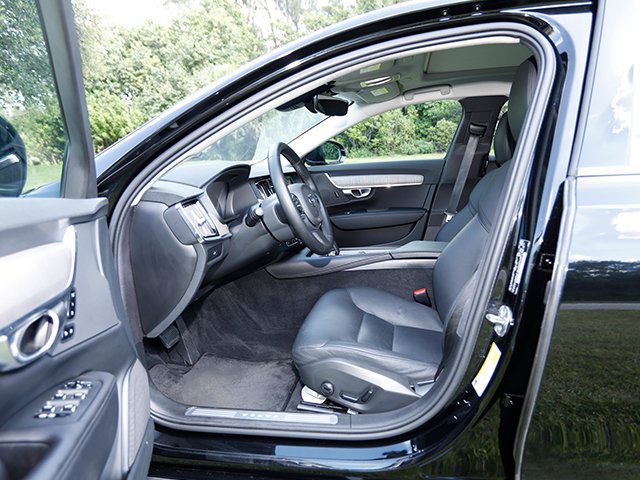 2023 Volvo S90 Plus - Photo 14
