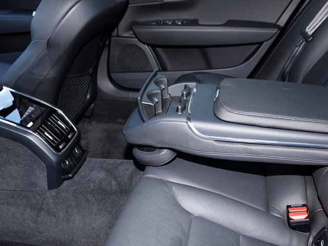 2023 Volvo S90 Plus - Photo 24