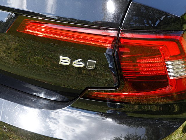 2023 Volvo S90 Plus - Photo 31